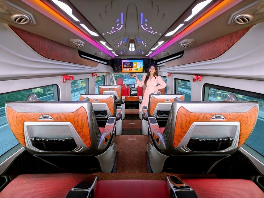 Xe Đức Đạt Ghế ngồi Tiện ích Nội thất Limousine 10 chỗ