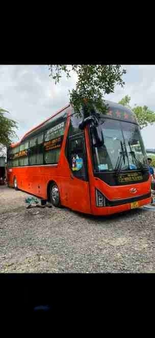 Xe Tiến Hùng (Phan Rang) Mặt trước xe 