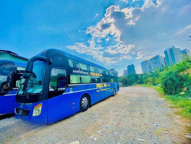 Xe Phúc An Express Mặt trước xe Bên hông xe Giường nằm 40 chỗ (new)