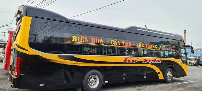 Xe Kế Nghi Bên hông xe Giường nằm 40 chỗ