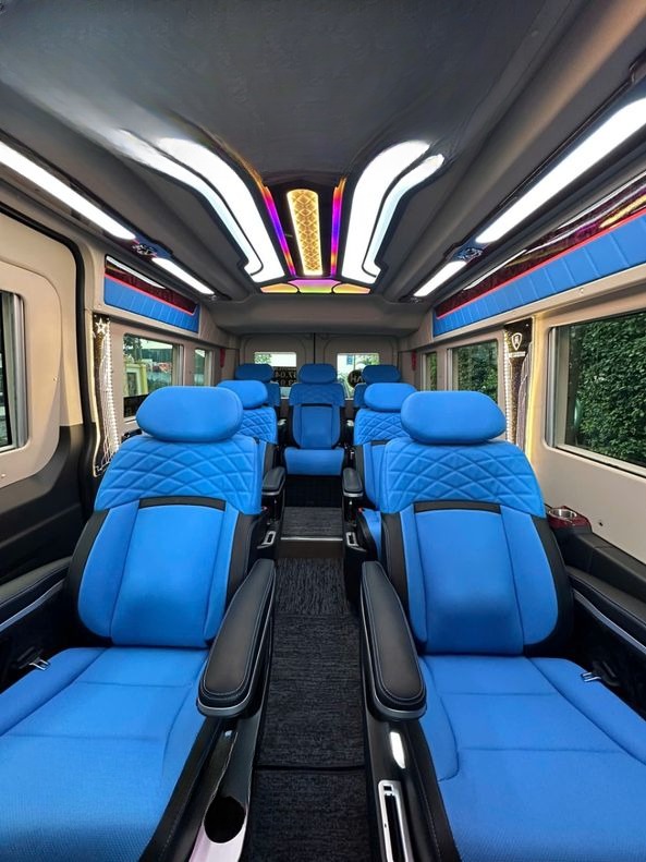 Xe Anh Huy 92 Limousine Ghế ngồi Nội thất Limousine 9 chỗ