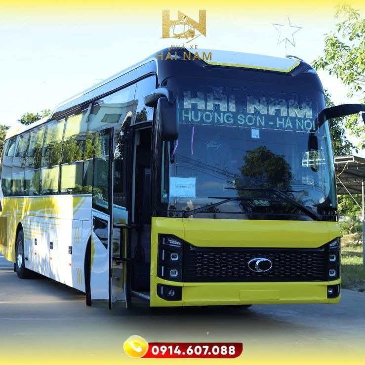 Xe Hải Nam (Hà Tĩnh) Mặt trước xe Bên hông xe Giường nằm 40 chỗ