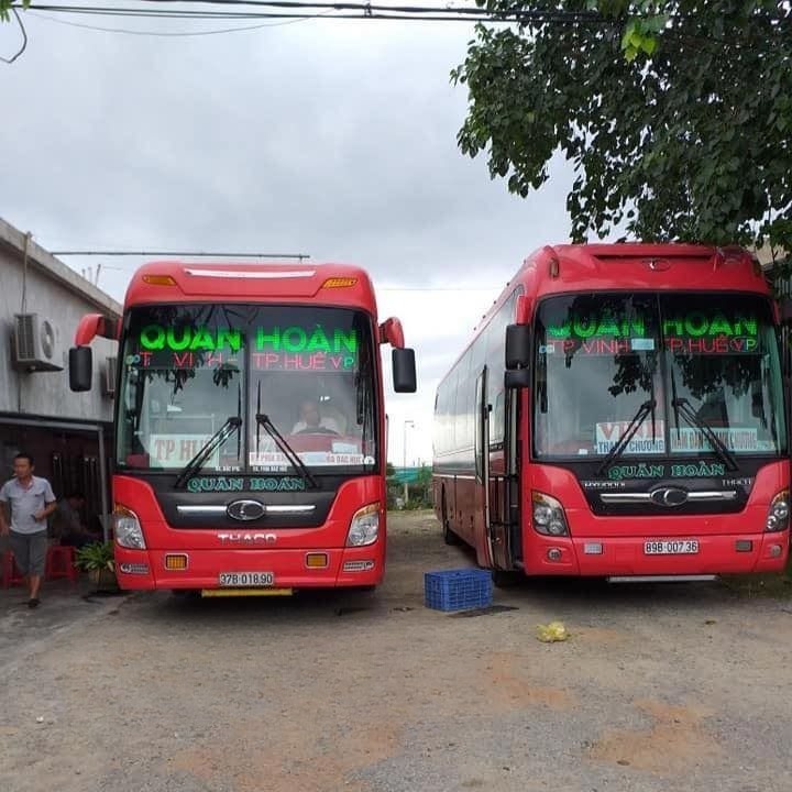 Xe Quân Hoàn Mặt trước xe Giường nằm 40 chỗ