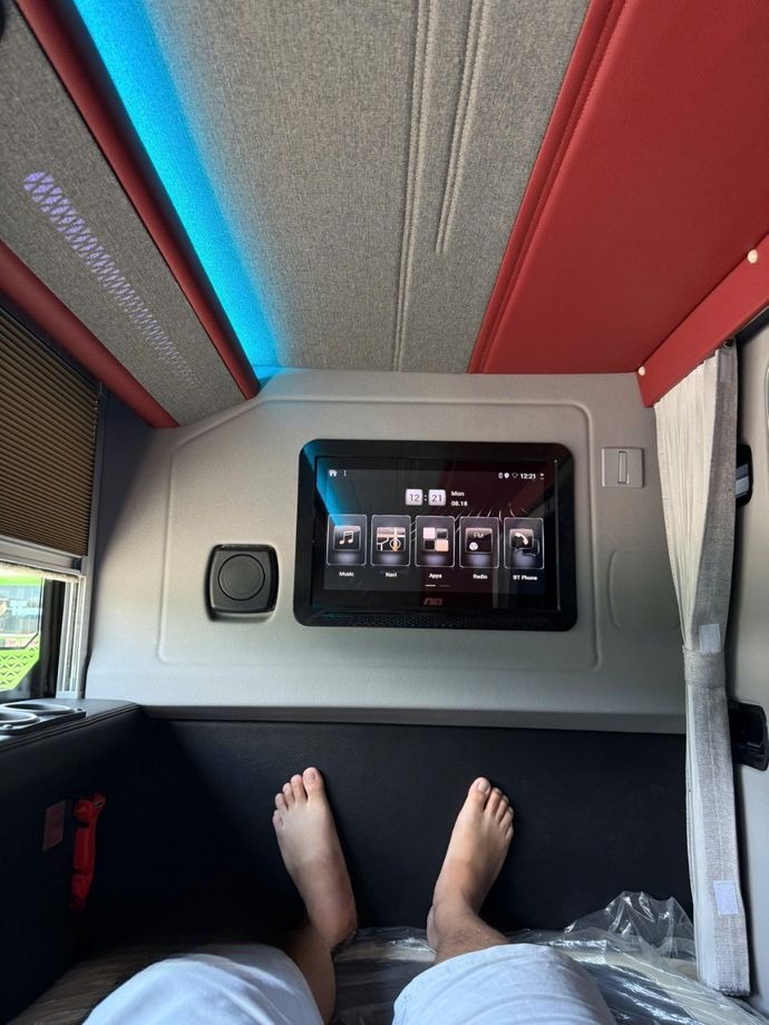 Xe Quang Tuấn (Điện Biên) Tiện ích Nội thất Cabin 24 chỗ