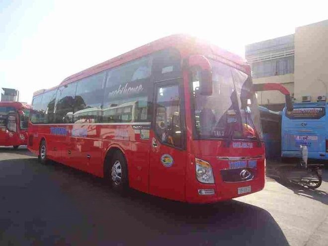 Xe Thành Ban Bên hông xe Giường nằm 40 chỗ