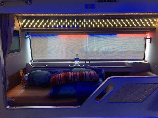 Xe Mai Vy Giường nằm Tiện ích Limousine giường phòng 22 chỗ