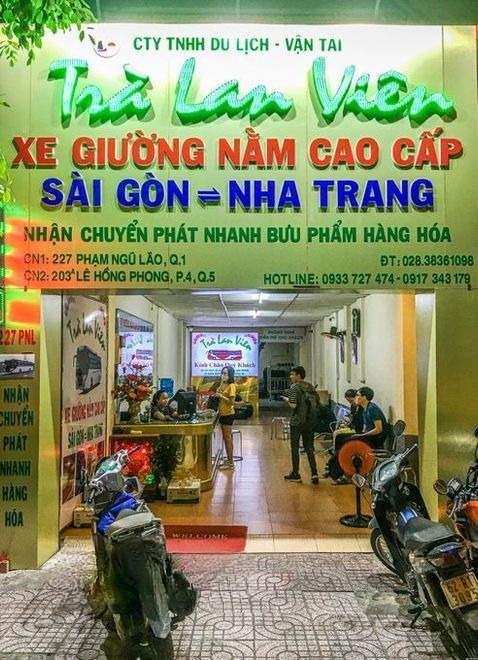 Xe Trà Lan Viên Mặt trước xe 