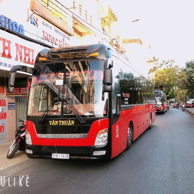 Xe Vân Thuận Mặt trước xe Giường nằm 45 chỗ