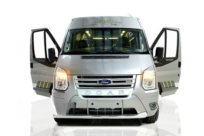 Xe Giáp Diệp (Bảo Lộc) Mặt trước xe Limousine 9 chỗ