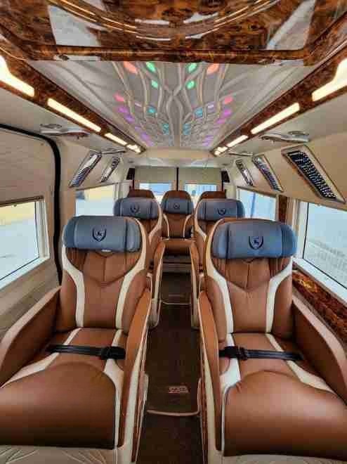 Xe HAV Limousine Ghế ngồi Nội thất Limousine 9 chỗ VIP