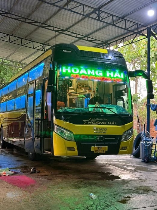 Xe Hoàng Hải (Bình Phước) Mặt trước xe Giường nằm 34 chỗ 