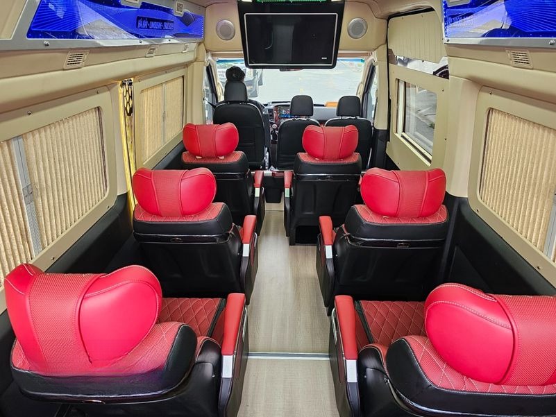 Xe Hà Hải Limousine Nội thất Limousine 11 chô