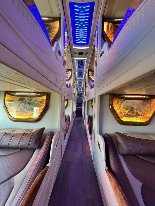 Xe Điều Hòa Nội thất Giường nằm Tiện ích Limousine 24 Phòng