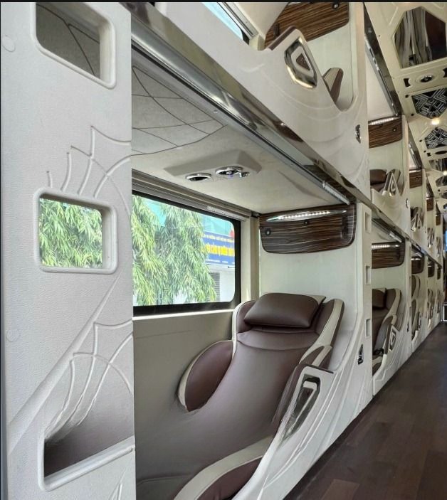 Xe Điều Hòa Giường nằm Tiện ích Nội thất Limousine 34 giường