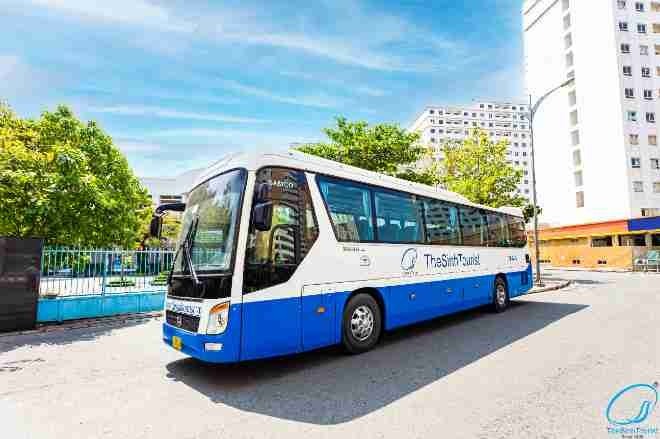Xe TheSinhTourist (Sinh Cafe) Bên hông xe Mặt trước xe Ghế ngồi 29 chỗ