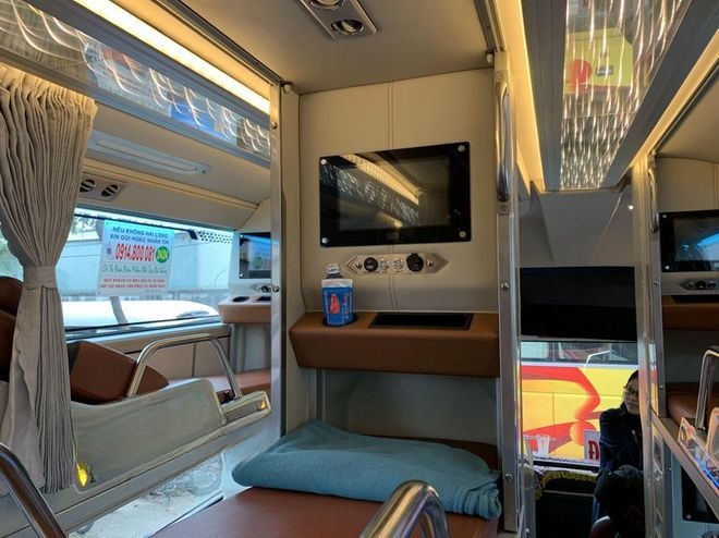 Xe Dương Vũ Tiện ích Giường nằm Limousine giường nằm 34 chỗ