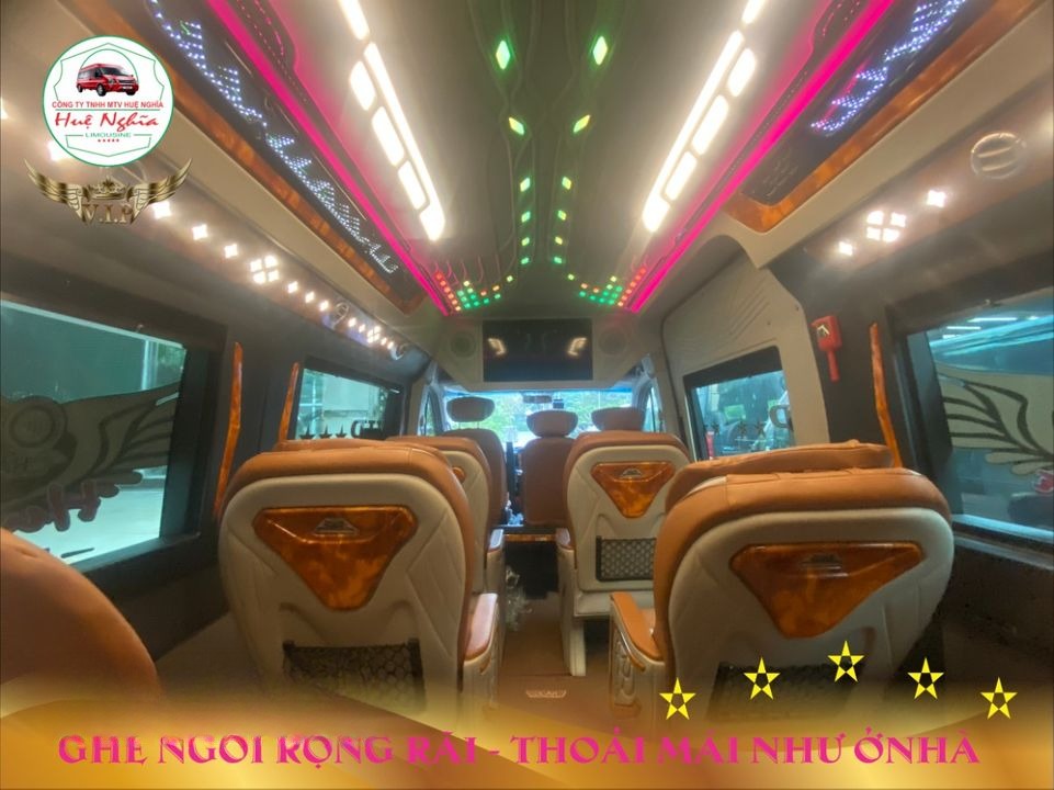 Xe Huệ Nghĩa Limousine Ghế ngồi Nội thất Limousine 11 chỗ