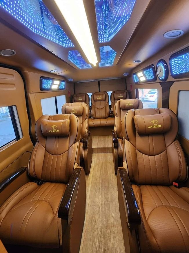 Xe An Bình (Đồng Nai) Ghế ngồi Tiện ích Nội thất Limousine 9 chỗ