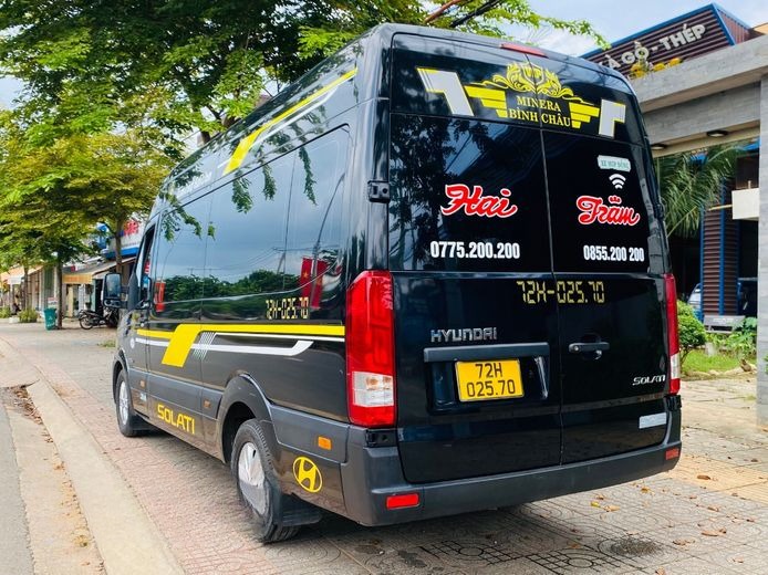 Xe Hai Trâm Mặt sau xe Bên hông xe Xe Trung chuyển 5 chỗ