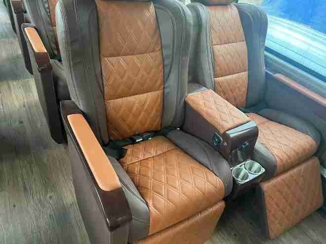 Xe Nam Việt (Tây Ninh) Ghế ngồi Limousine ghế ngồi 28 chỗ