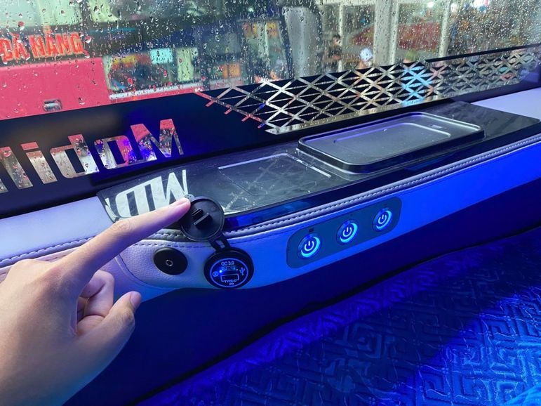Xe Hải Hà Limousine Tiện ích Nội thất Limousine giường phòng 24 chỗ