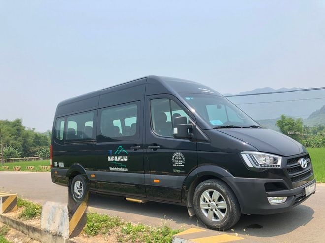 Xe Thai Travel Bus Bên hông xe Ghế ngồi Solati 16 chỗ