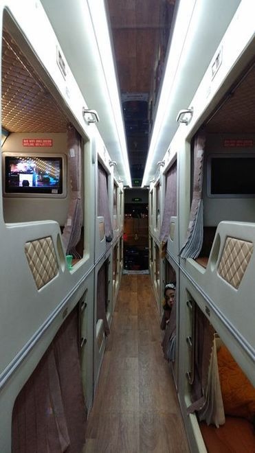 Xe Hưng Long Tiện ích Nội thất Limousine 22 Giường VIP (Có WC)