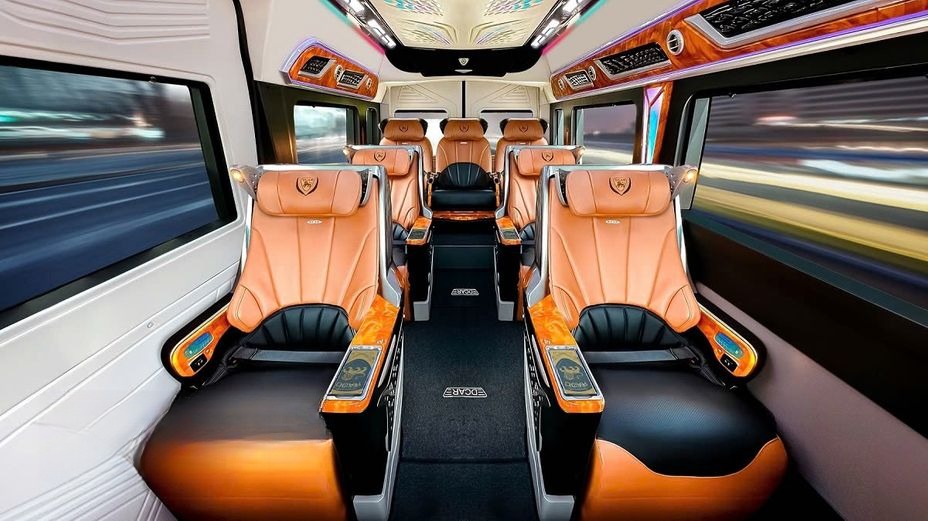 Xe Go365 Ghế ngồi Nội thất Tiện ích Luxury Dcar 9 Ghế
