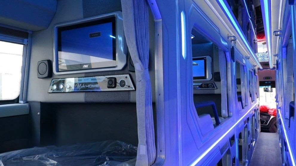 Xe Quang Dũng VIP Limousine Tiện ích Nội thất 