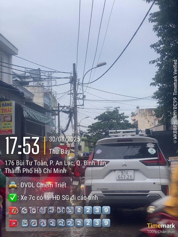 Xe Chiếm Triết Mặt sau xe Ghế ngồi 7 chỗ