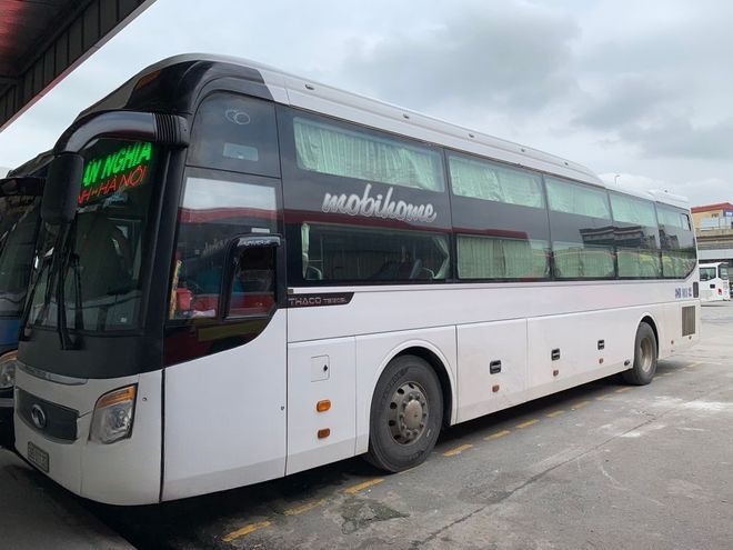 Xe Tuấn Nghĩa Bên hông xe 