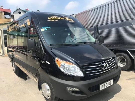 Xe Discovery Travel Mặt trước xe Ghế ngồi 16 chỗ