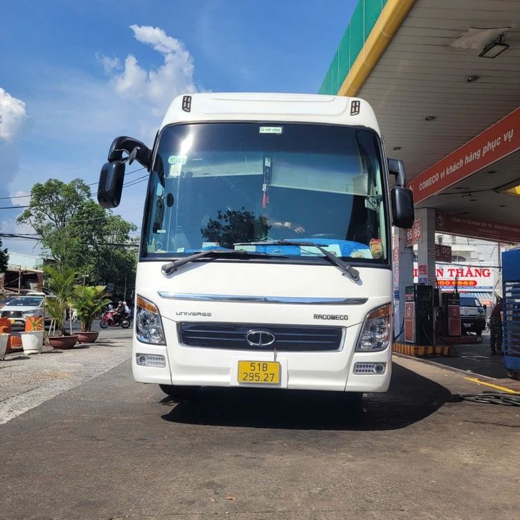 Xe Thanh Phong (Xuyên Mộc) Mặt trước xe Ghế ngồi 35 chỗ