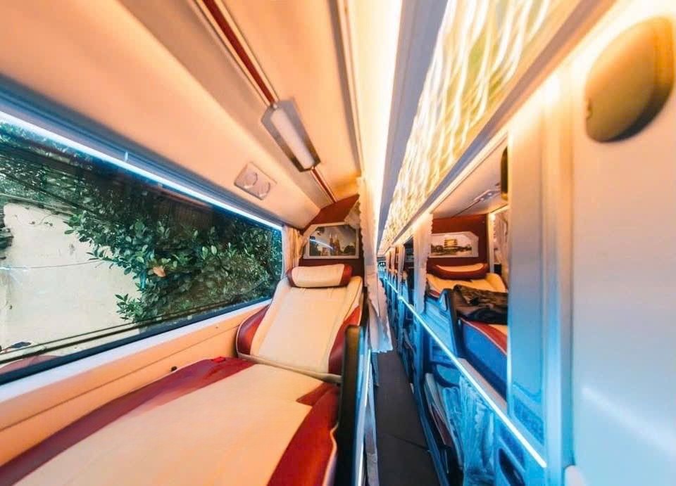 Xe Tấn Hưng (Gia Lai) Nội thất Limousine 34 Phòng