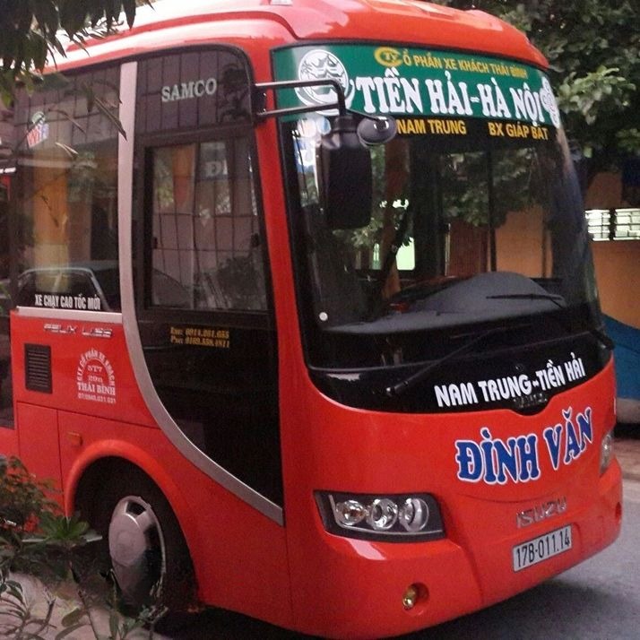Xe Đình Văn Mặt trước xe Bên hông xe Ghế ngồi 28 chỗ