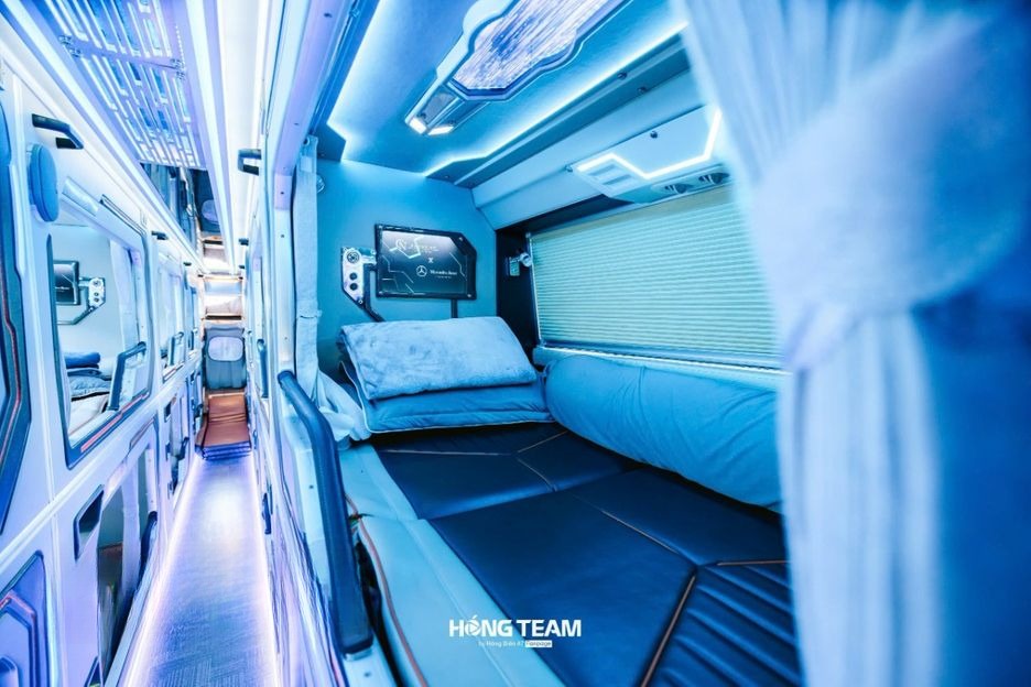 Xe Cường Ny Nội thất Limousine 24 Phòng Mercedes- Benz