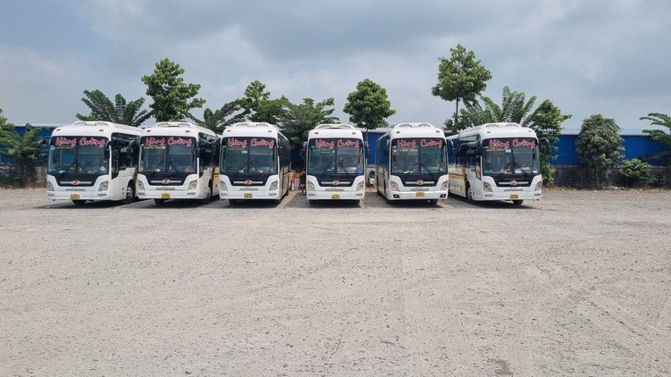 Xe Lovabus Mặt trước xe Giường nằm 40 chỗ