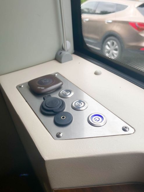 Xe Xe Nhà Tiện ích Limousine giường phòng 20 chỗ (WC)