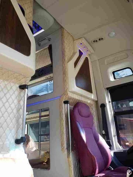 Xe Lovabus Giường nằm Tiện ích Nội thất Giường nằm Limousine 22 chỗ