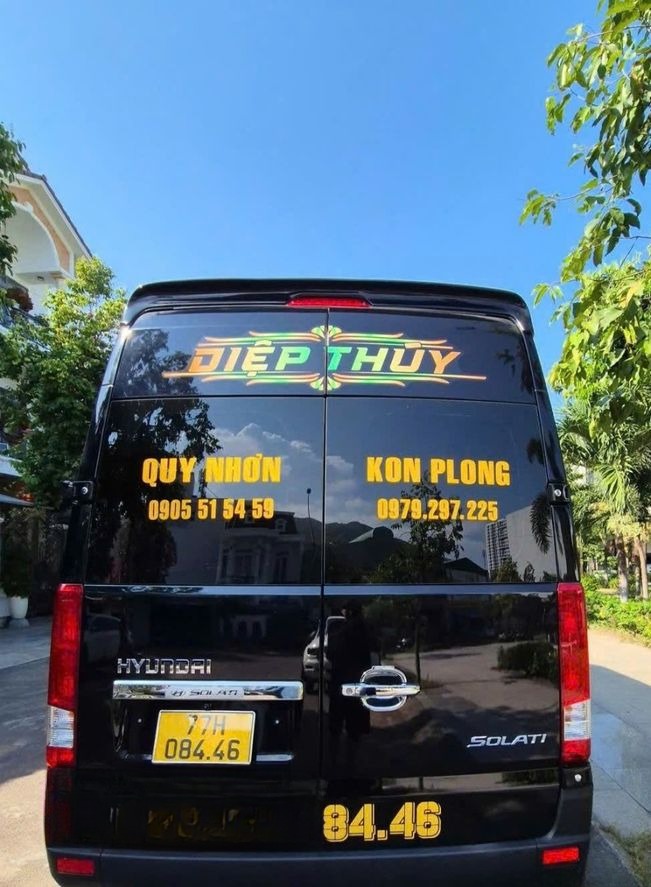Xe Diệp Thuý (Quy Nhơn) Mặt sau xe Ghế ngồi 16 chỗ