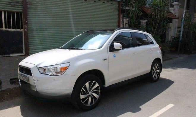 Xe Thành Phúc Limousine Bên hông xe Ghế ngồi 7 chỗ