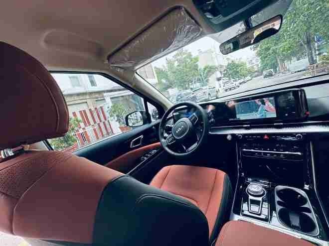 Xe Hoàng Vũ Limousine Ghế ngồi Nội thất Kia Carnival 6 chỗ vip