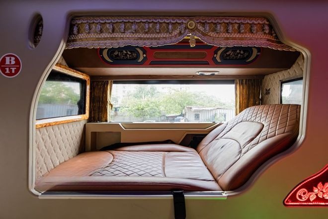 Xe Sapa Dragon Express Giường nằm Limousine giường phòng 22 chỗ