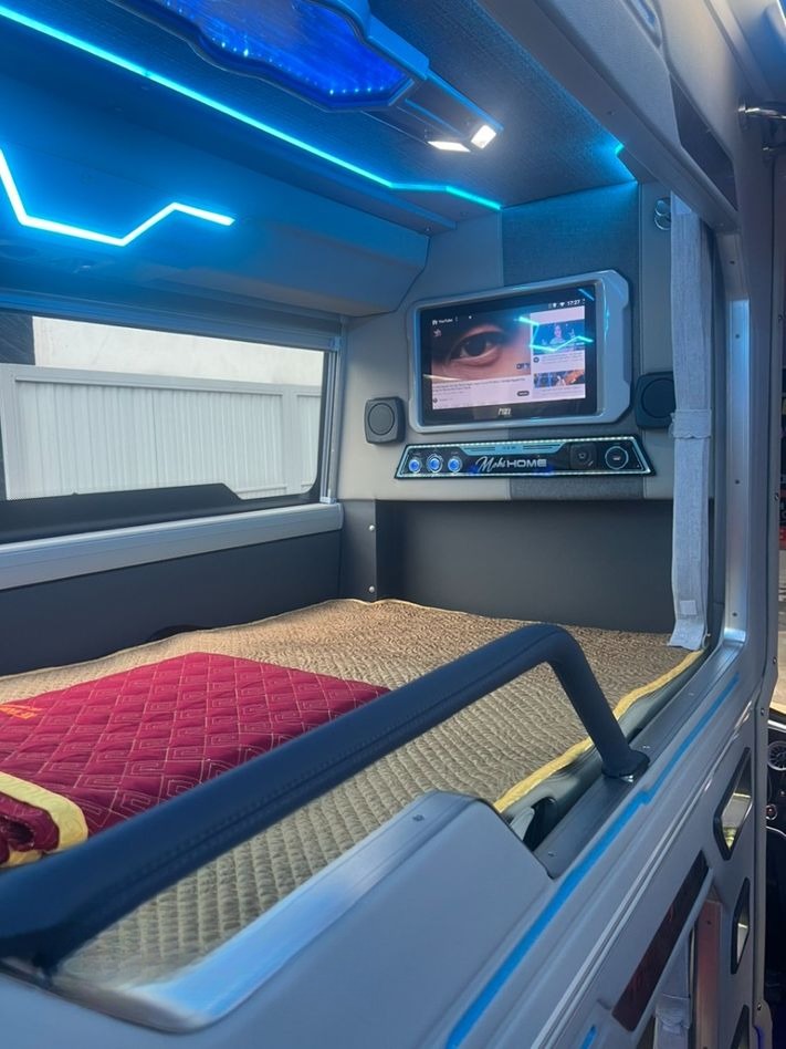 Xe Trung Lan Nội thất Cabin 24 phòng