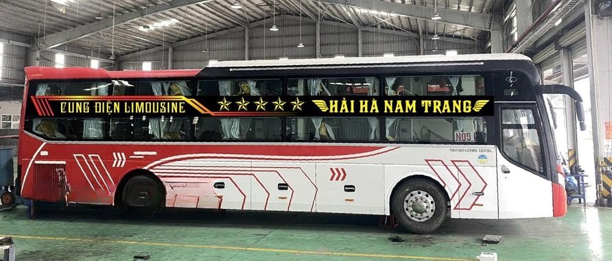 Xe Hải Hà Nam Trang Bên hông xe Limousine 34 chỗ