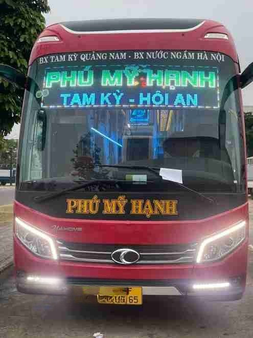 Xe Phú Mỹ Hạnh Mặt trước xe Limousine 34 giường nằm