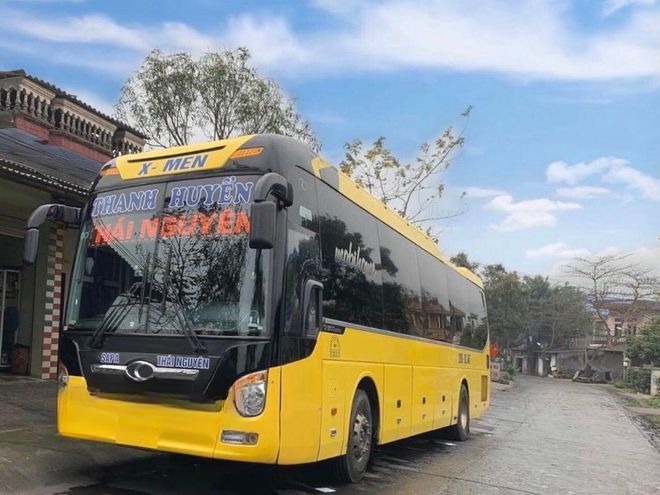 Xe Thanh Huyền Bên hông xe Giường nằm 44 chỗ