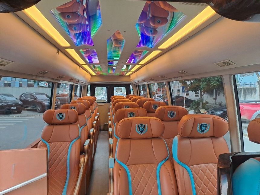Xe Daily Limousine Nội thất Tiện ích Samco 29 chỗ