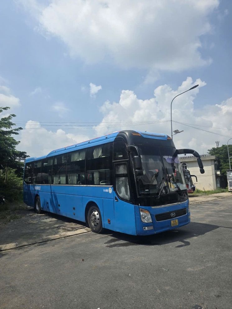 Xe Khánh Nhân Bên hông xe Giường nằm 46 chỗ