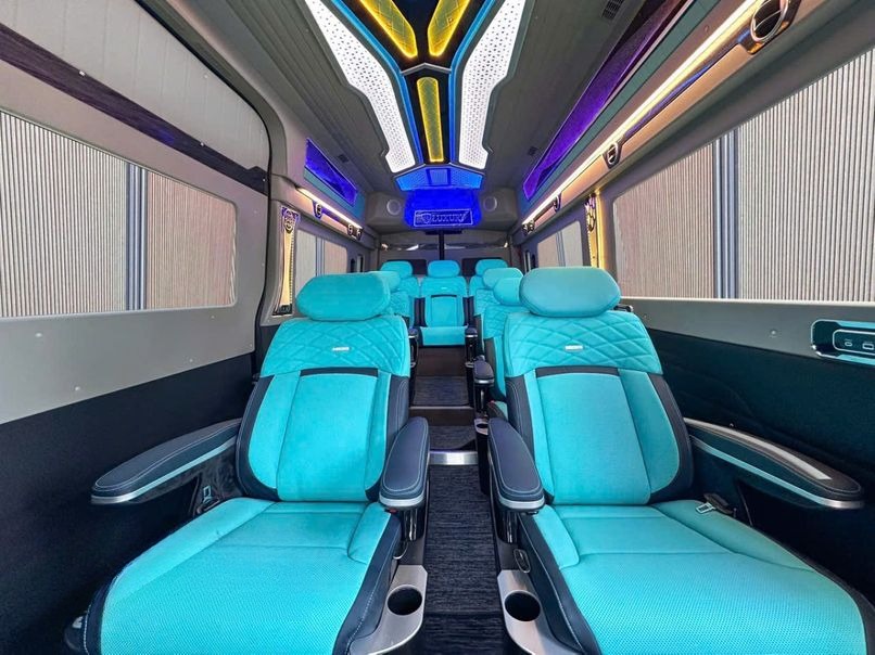 Xe Hoàng Phương Limousine (Hải Phòng) Tiện ích Nội thất Limousine 9 chỗ